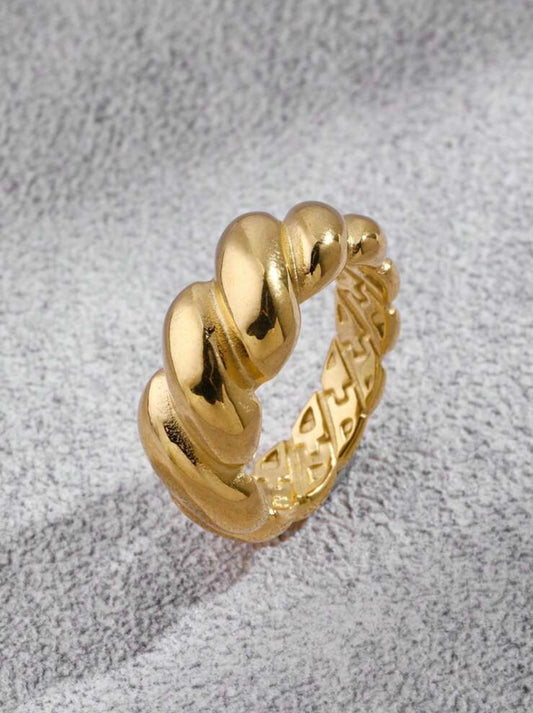 SS Gold Ring Twist